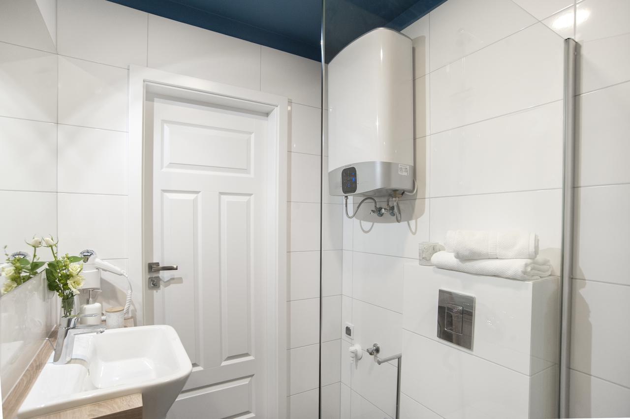7 Continents Apartments Poznan Room photo